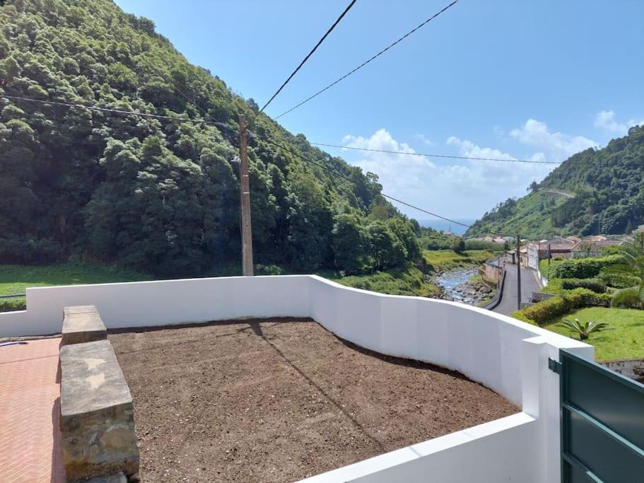 Вілла Casa Do Sanguinho Faial da Terra Екстер'єр фото
