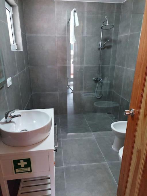 Вілла Casa Do Sanguinho Faial da Terra Екстер'єр фото